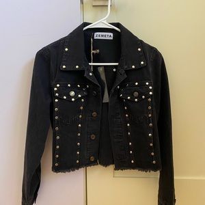 Cropped black denim jacket
